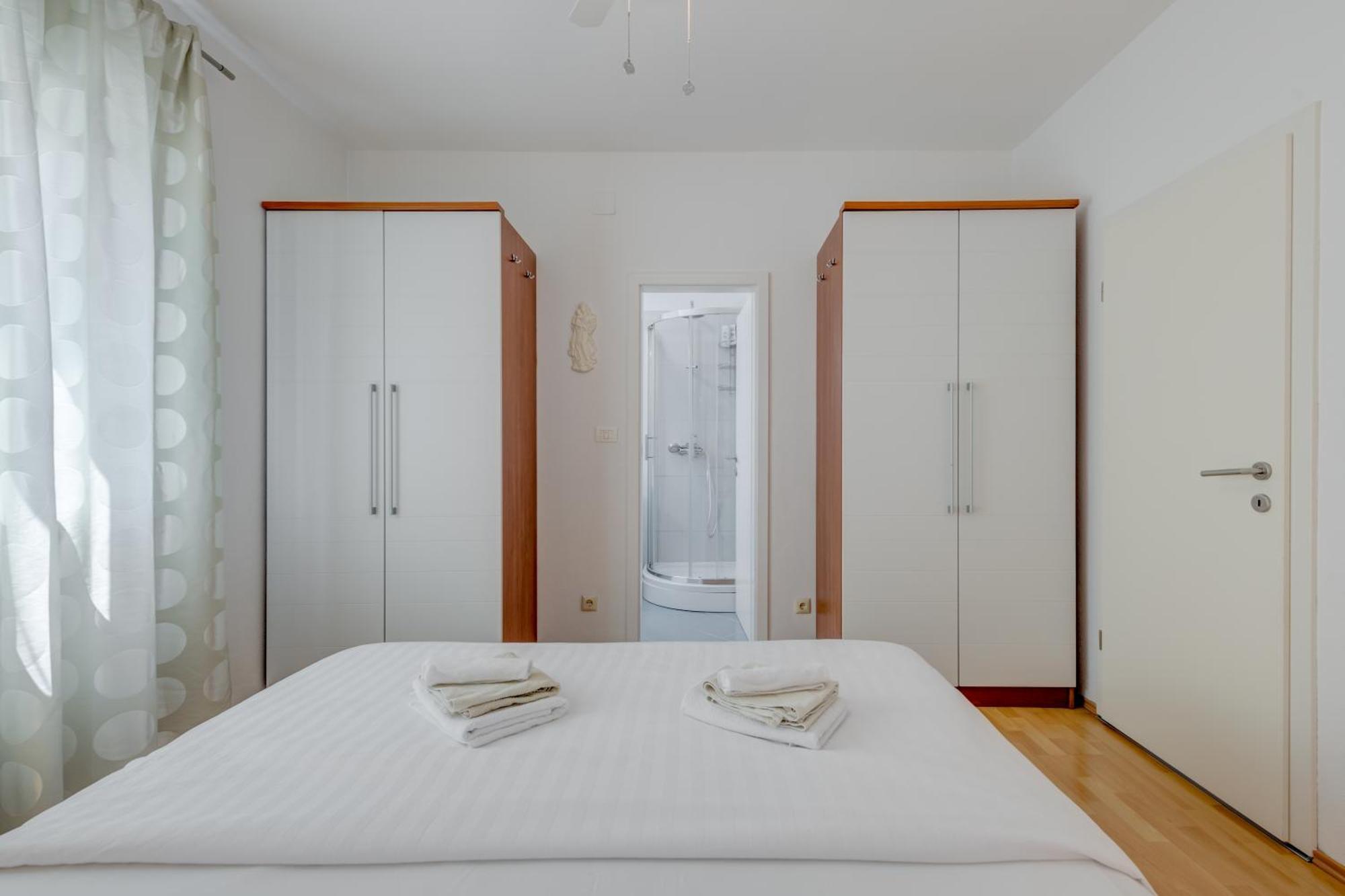Apartments Cala 珀德垂那 外观 照片