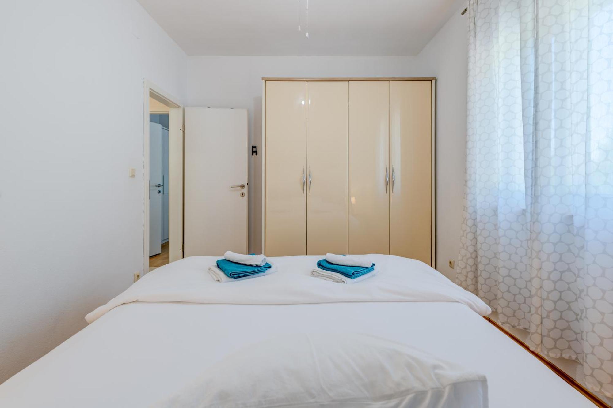 Apartments Cala 珀德垂那 外观 照片